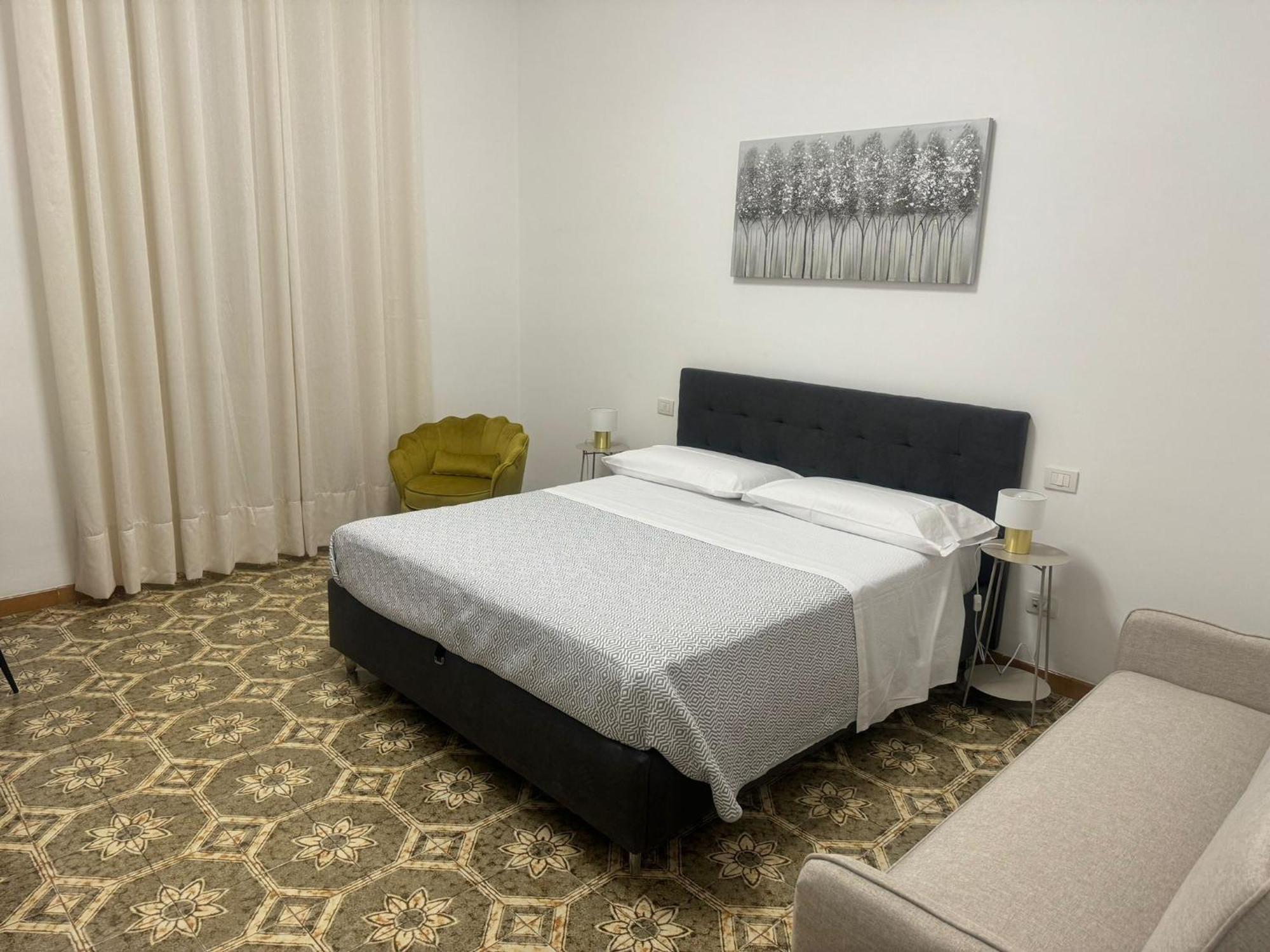 רומא Larisa Home Apartment מראה חיצוני תמונה